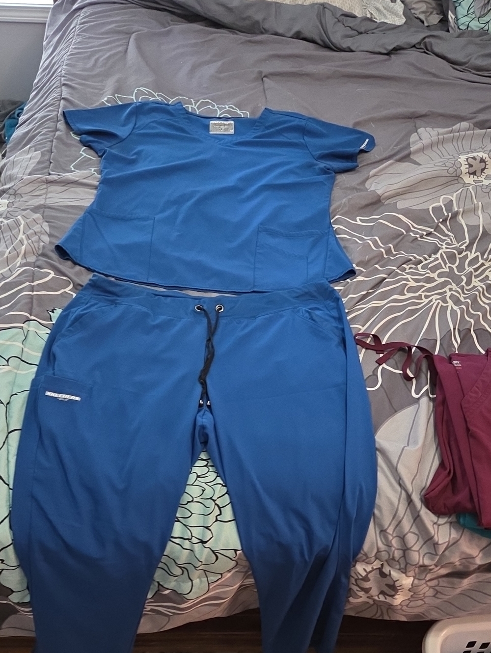 Sketchers Barco Blue Scrub Set - Top & Drawstring Pants